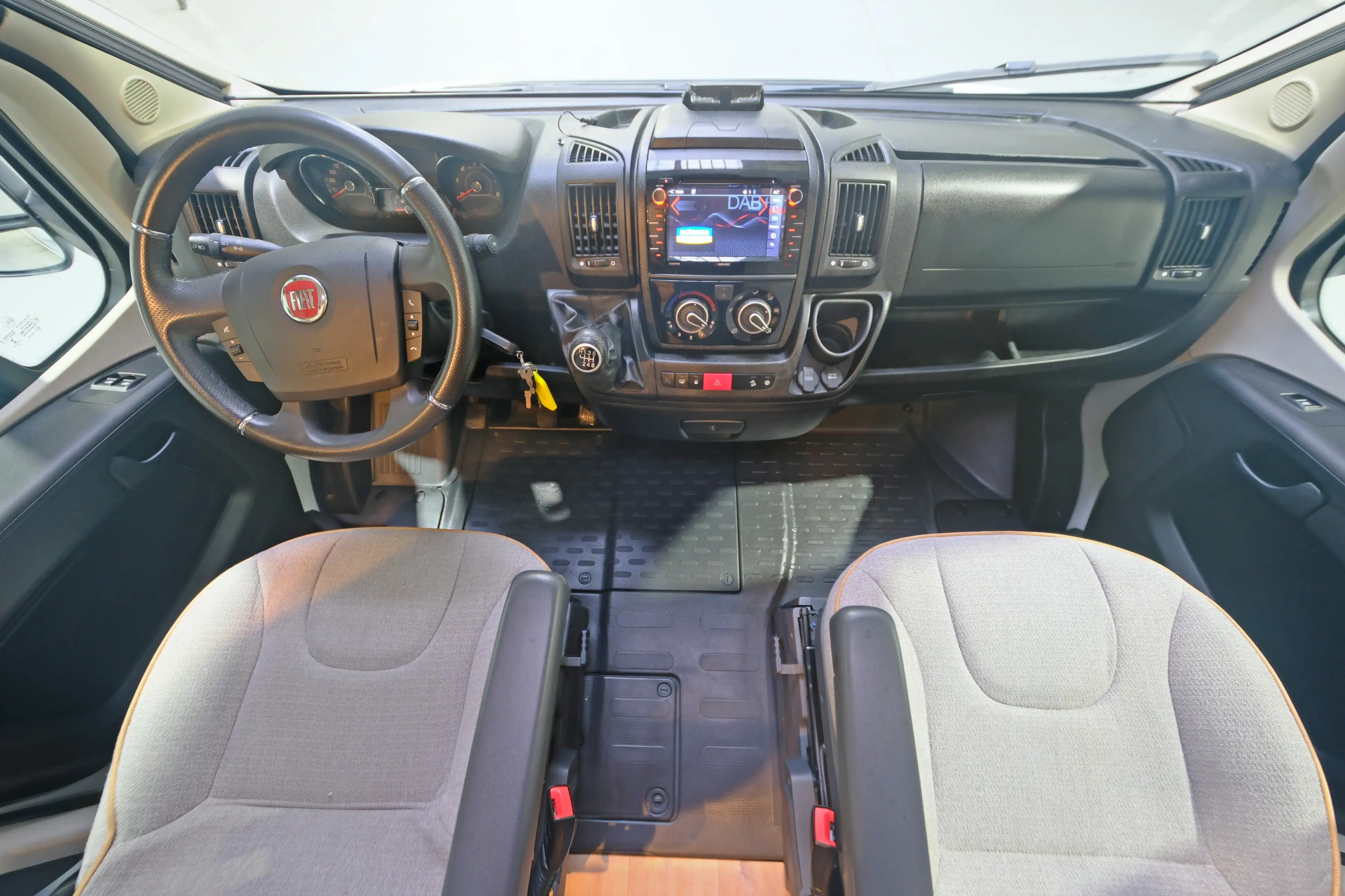 DETHLEFFS Trend T 7057 DMB - Ansicht 5